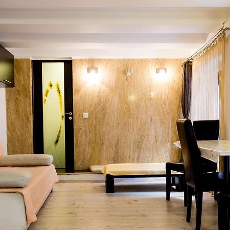 Premium Apartments Braşov Esterno foto