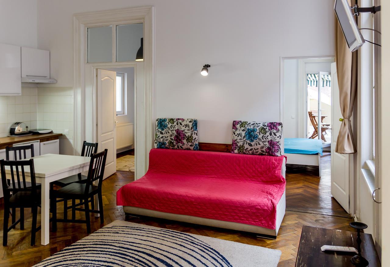 Premium Apartments Braşov Esterno foto